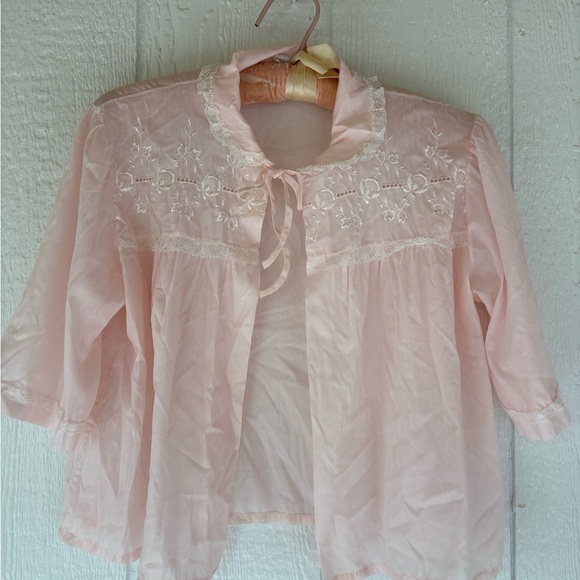 Vintage Pink Embroidered Women's Cape night cover top Large - Picture 7 of 7